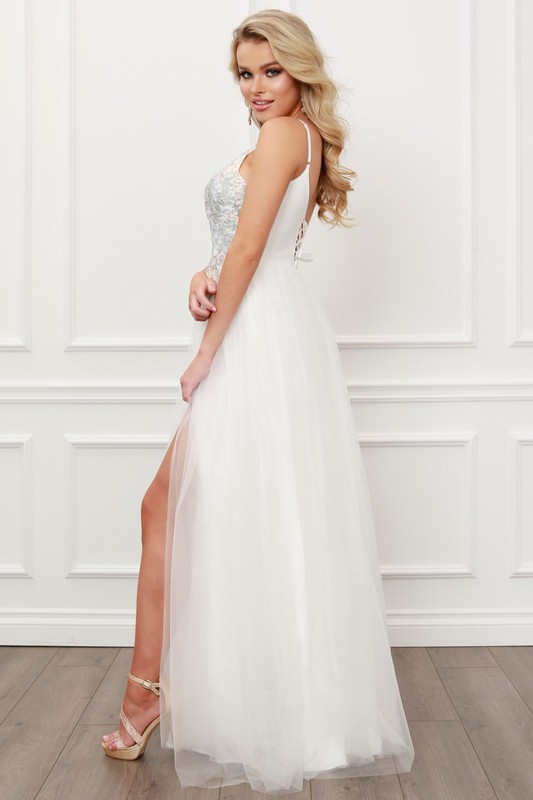 Sleeveless V Neck Lace Tulle A Line Gown