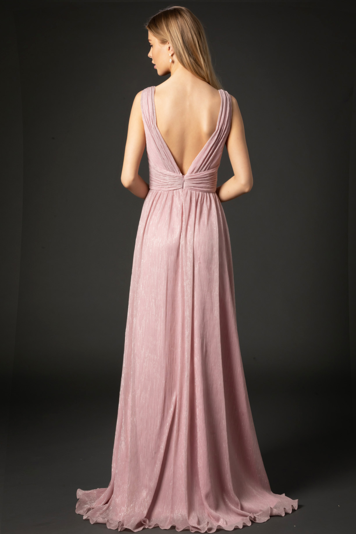 V-NECK, SLEEVELESS, BACKLESS, SHEATH DRESS