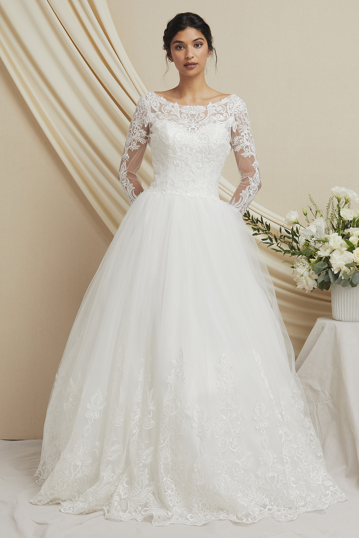 LONG SLEEVES, BATEAU, BALLGOWN