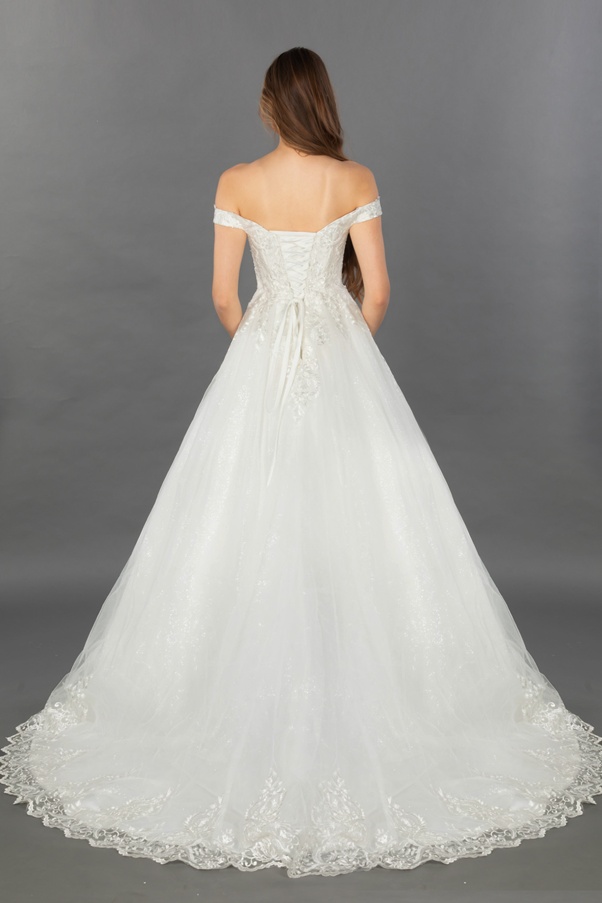OFF SHOULDER, SWEETHEART, BALLGOWN