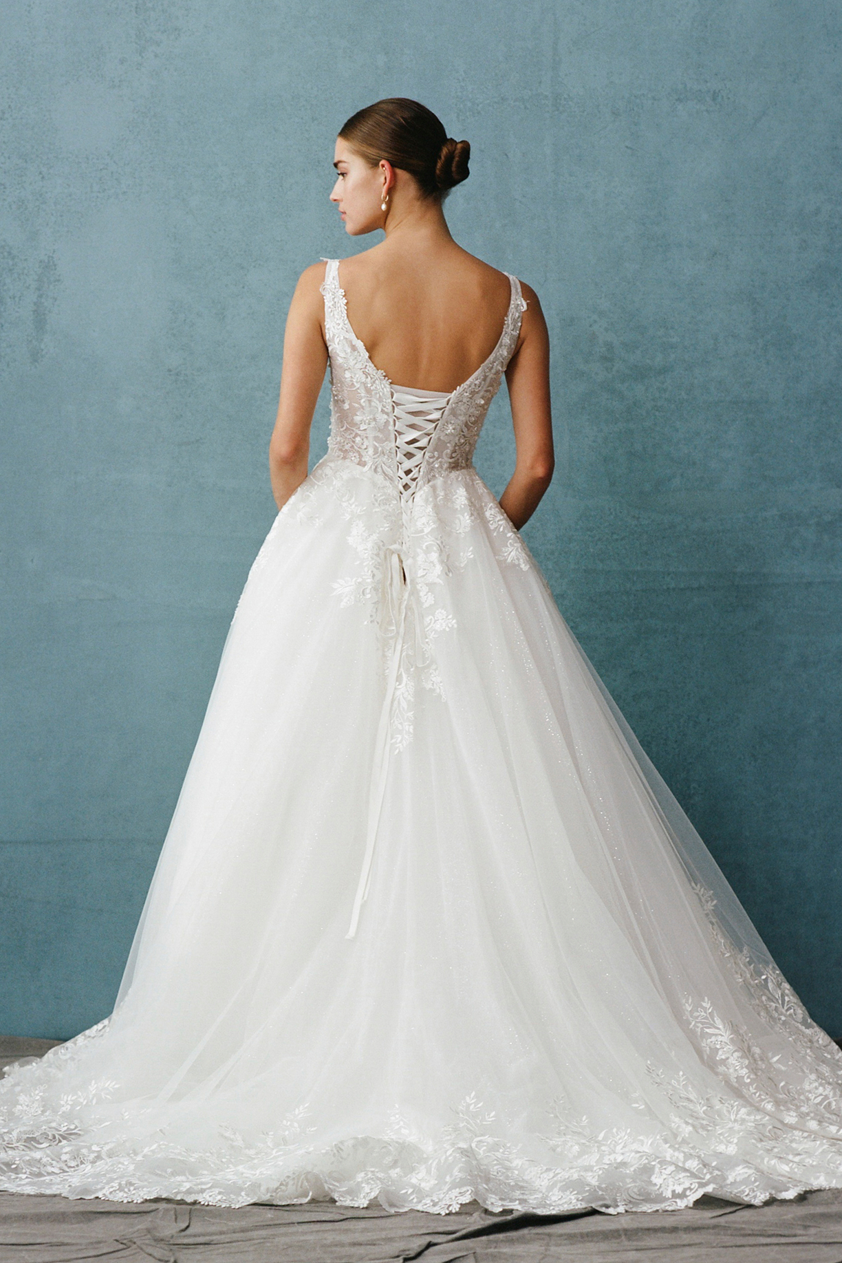 SLEEVELESS, SWEETHEART, BALL GOWN