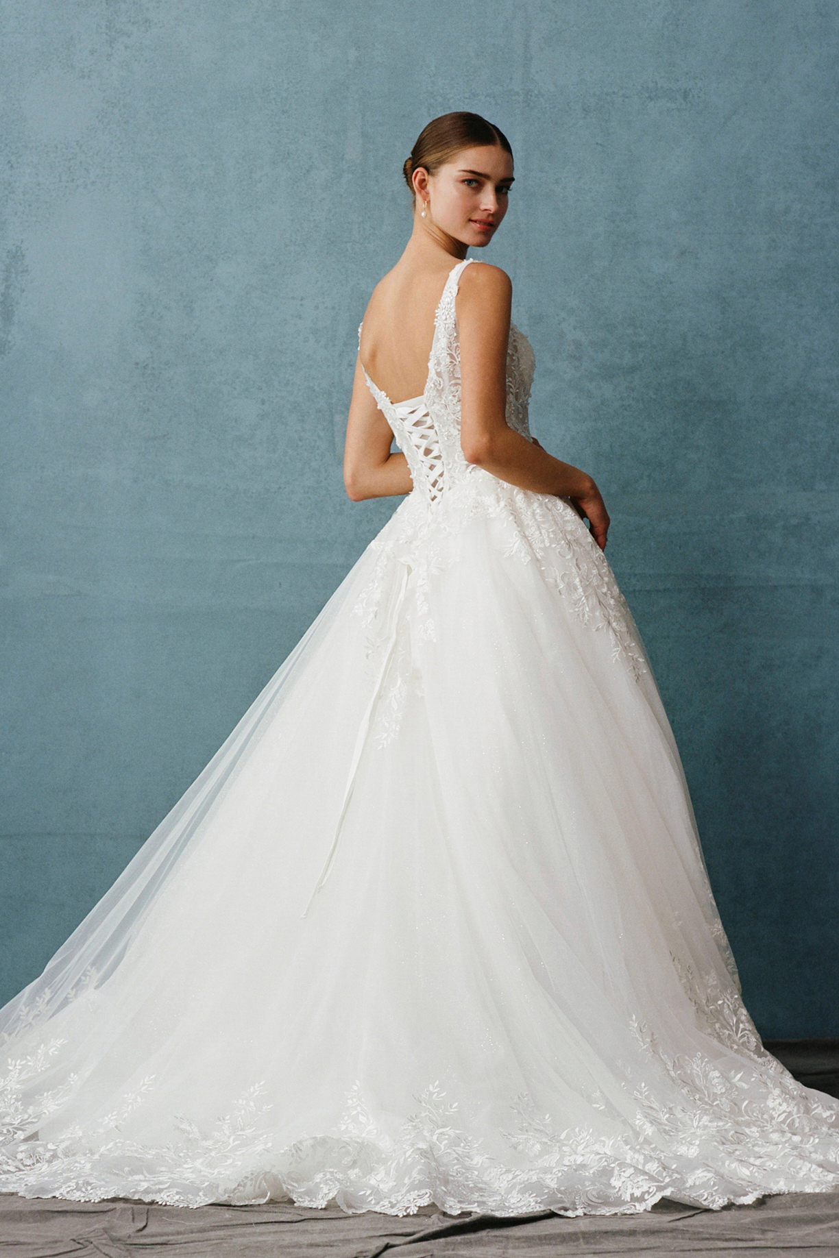 SLEEVELESS, SWEETHEART, BALL GOWN