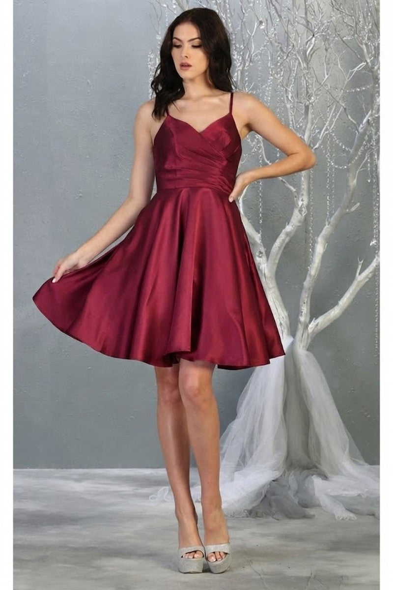 Burgundy V-neck Sleeveless Fit And Flare Short Dress