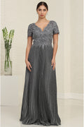 MQ1902-26 | Short Sleeve Lace Top Pleated Curvy Dress