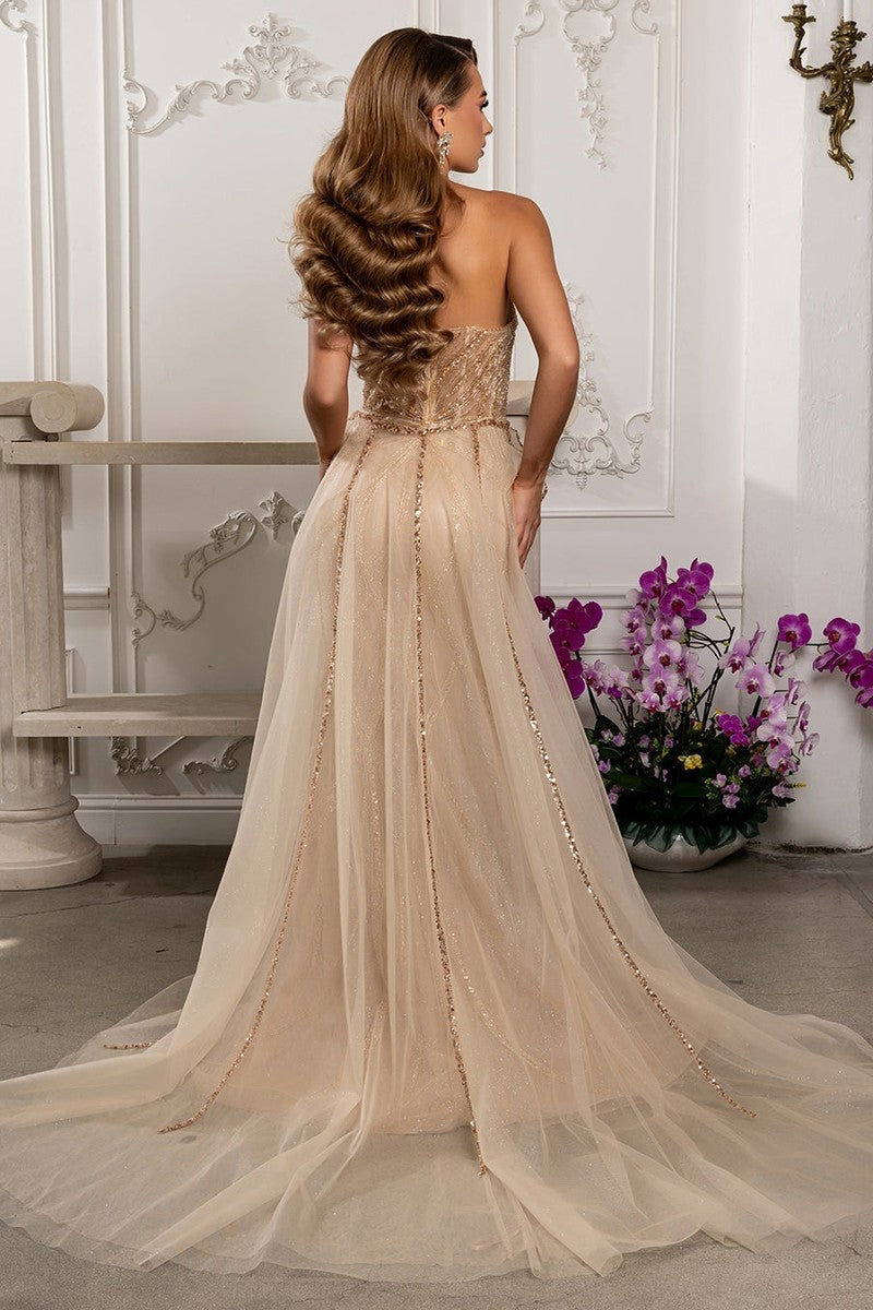 RQ8253_Gold_01