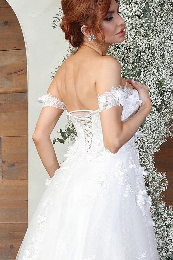 RQ8034_Ivory_4891497