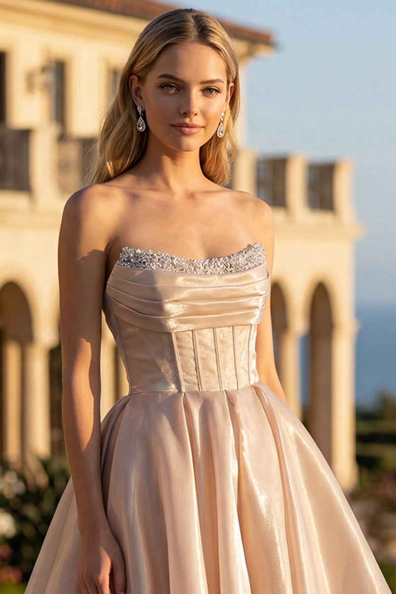 117-187-SHORT_Champagne_5749989