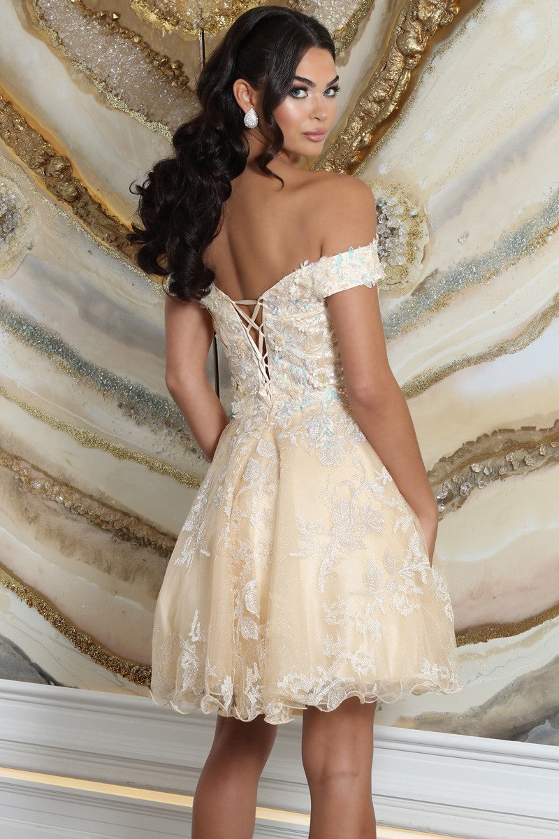 MQ2042-20_Champagne_4886308