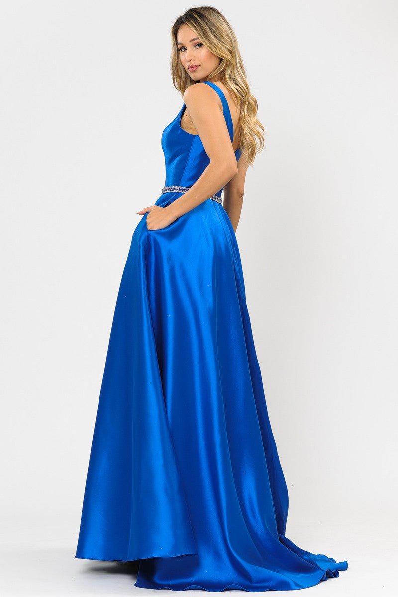 8682_RoyalBlue_4898462