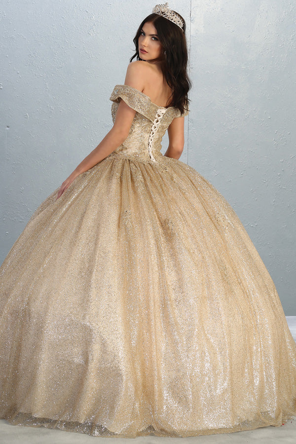 LK151-Q_ChampagneGold_5547775