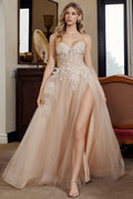G1787-LA_Champagne_5084515