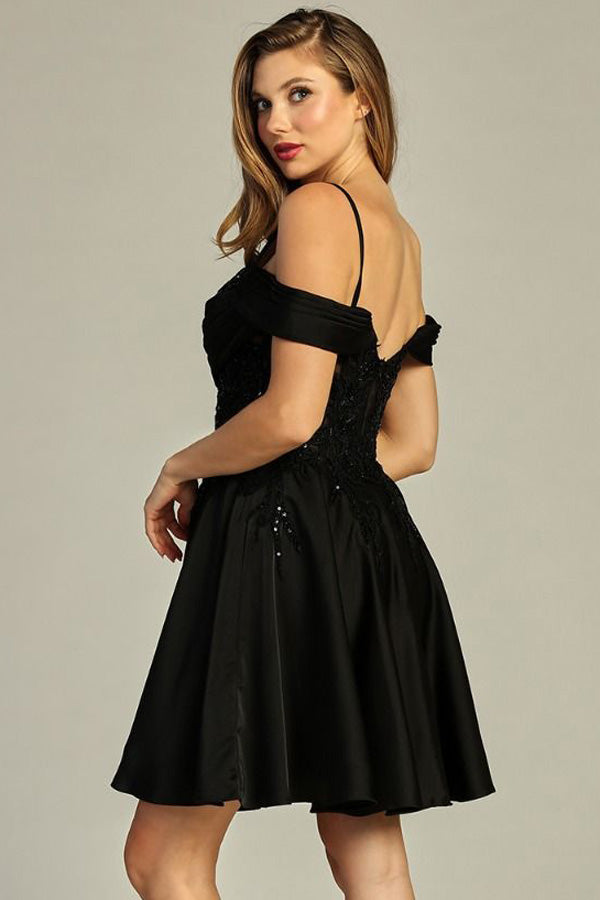 196-298-SHORT_Black_5445747