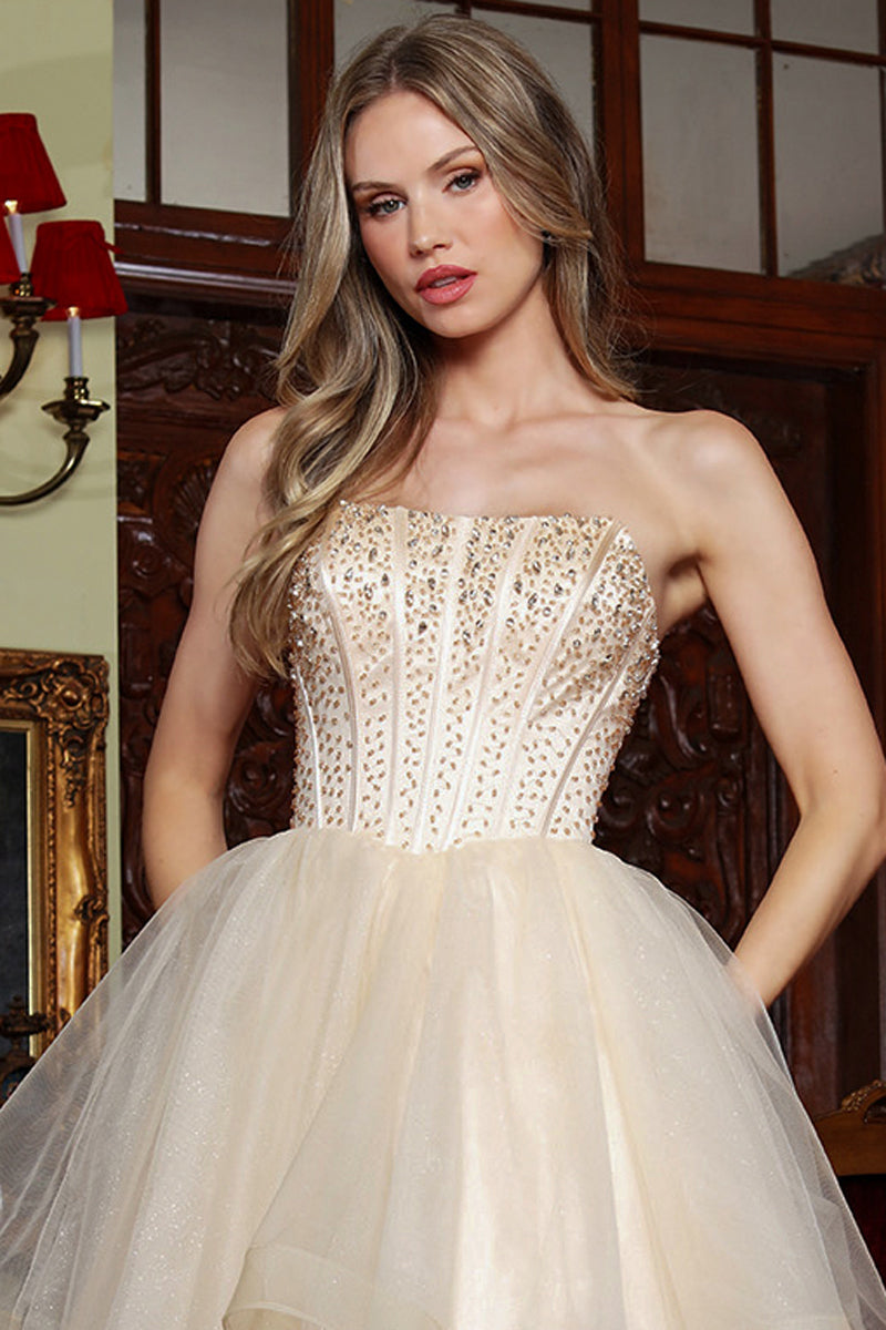 141-096-SHORT_Champagne_5866575