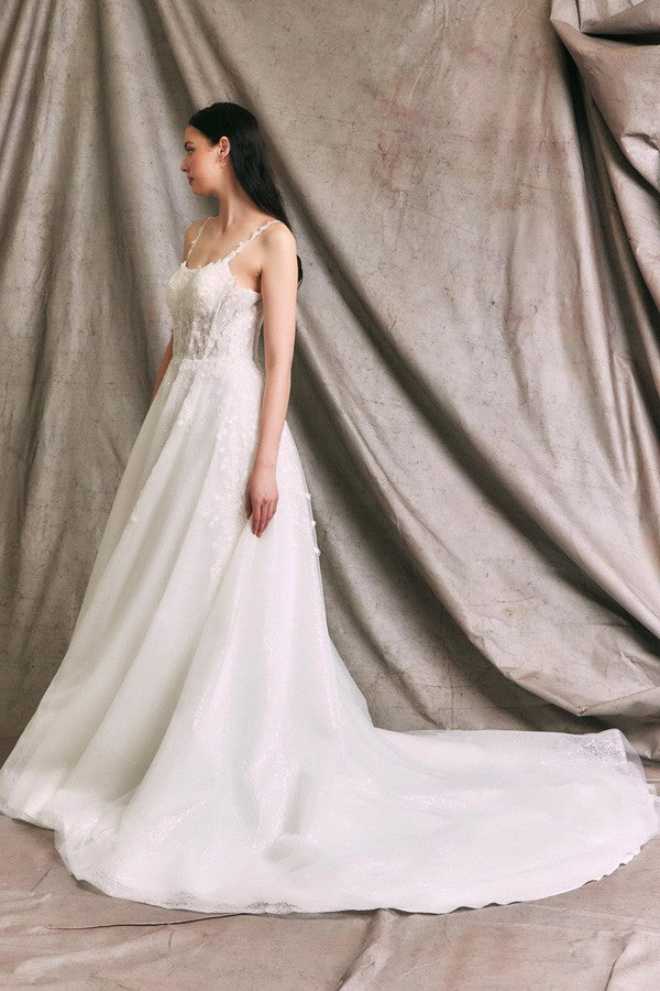 21-BGW2326-Cape_OffWhite_4895505