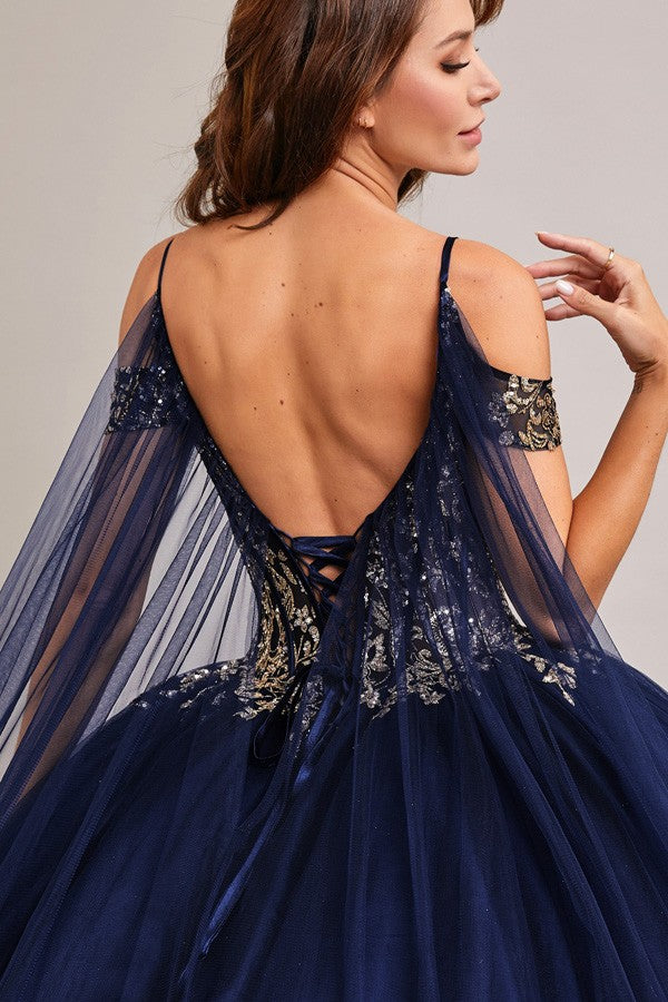 PS5171-CAPE-Q_NavyGold_4891398