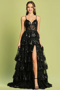 143-218-Tier_Black_4892965