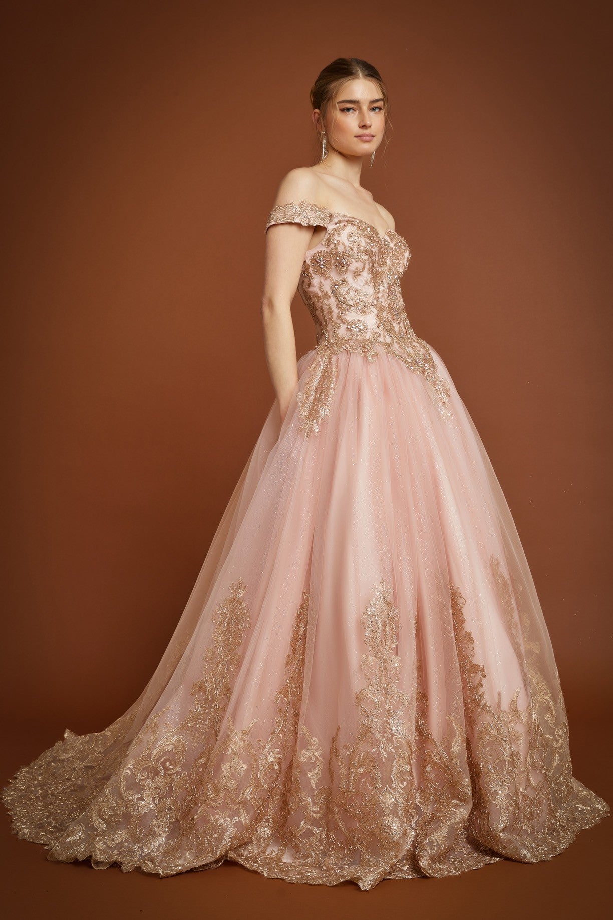 21-WF6973_RoseGold_4881671