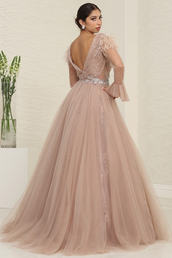 RQ8096-20-Feather_Cappuccino_4892778