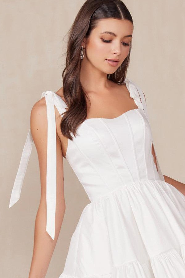 T869_White_4896304