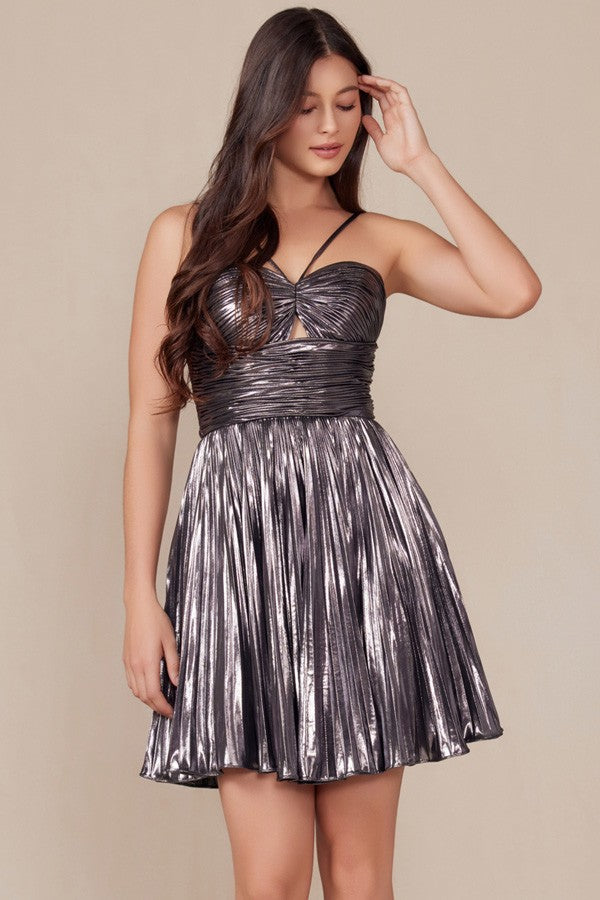A825-Pleats_Gunmetal_4895892