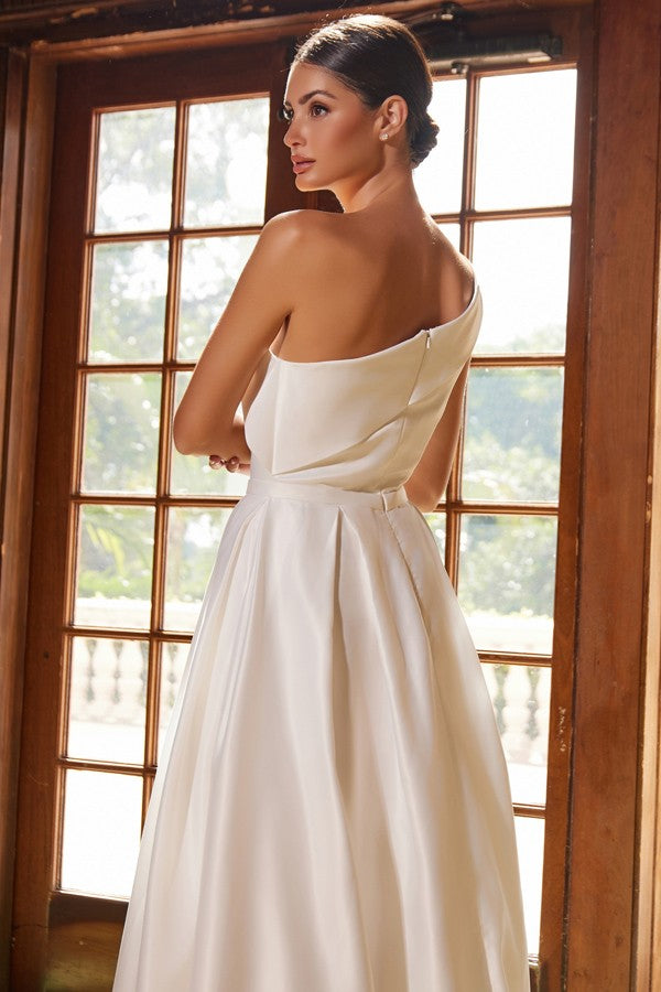 E469_White_4860296