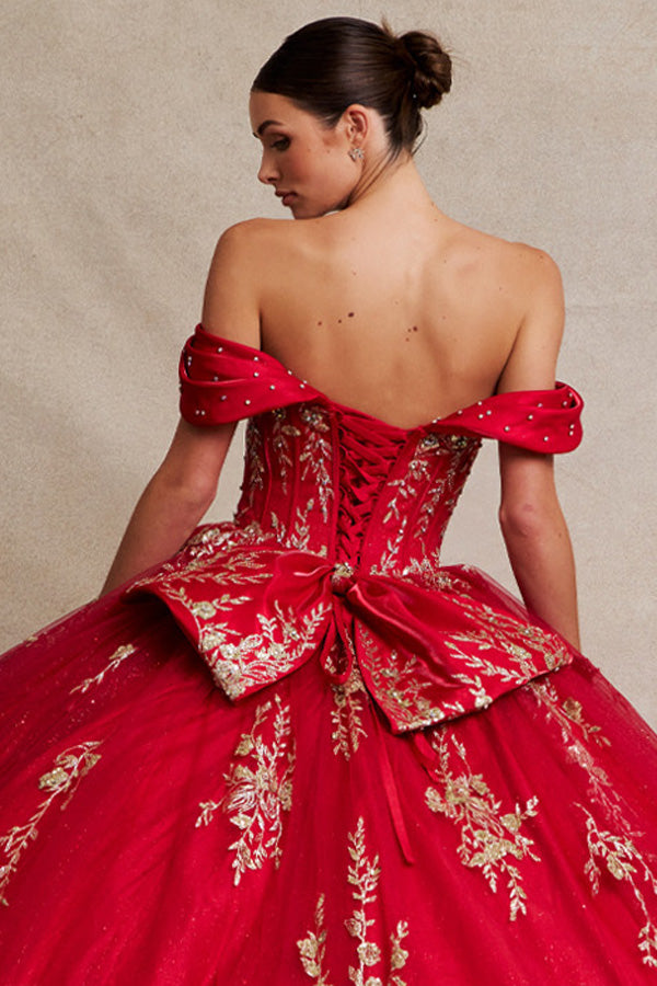 KLQ1035-BOW-Q_RedGold_5228537