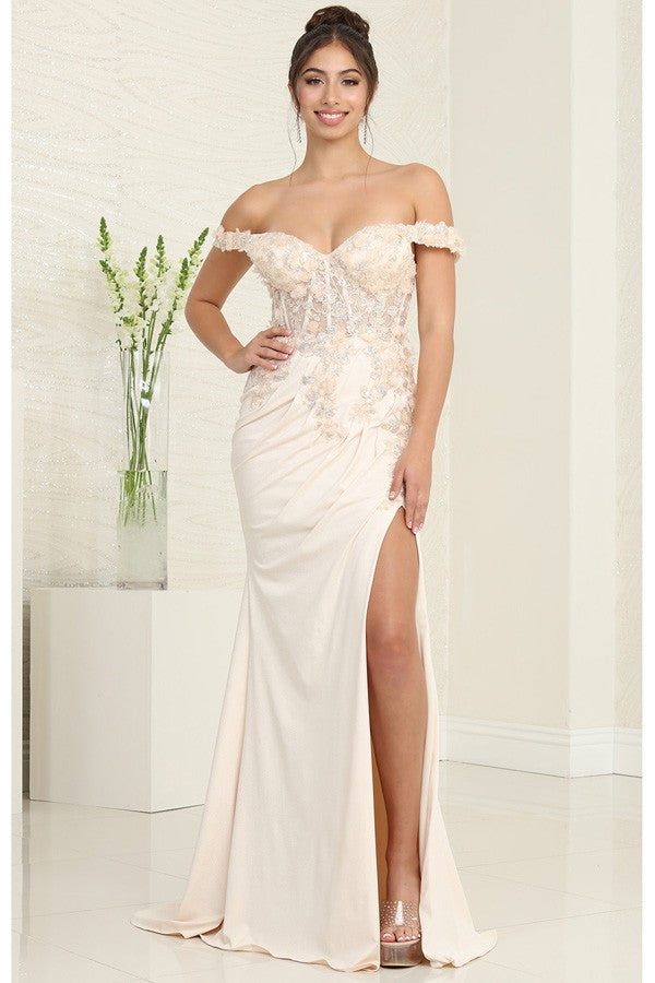 RQ8110-20_Champagne_4899979