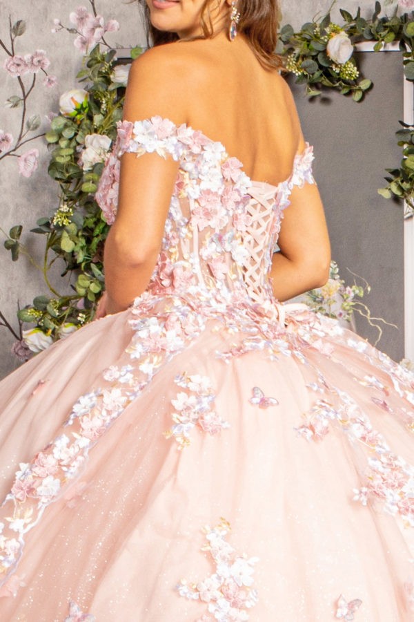 433-182-Butterfly_Blush_4886568