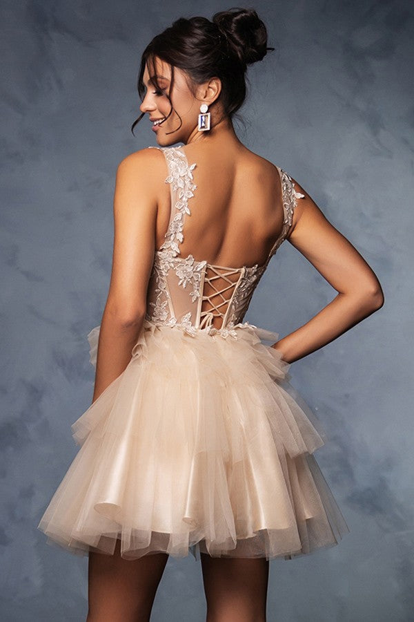 MQ2116-20_Champagne_4900706