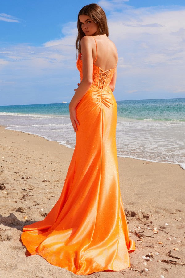 A1590-01-15_Orange_4902709