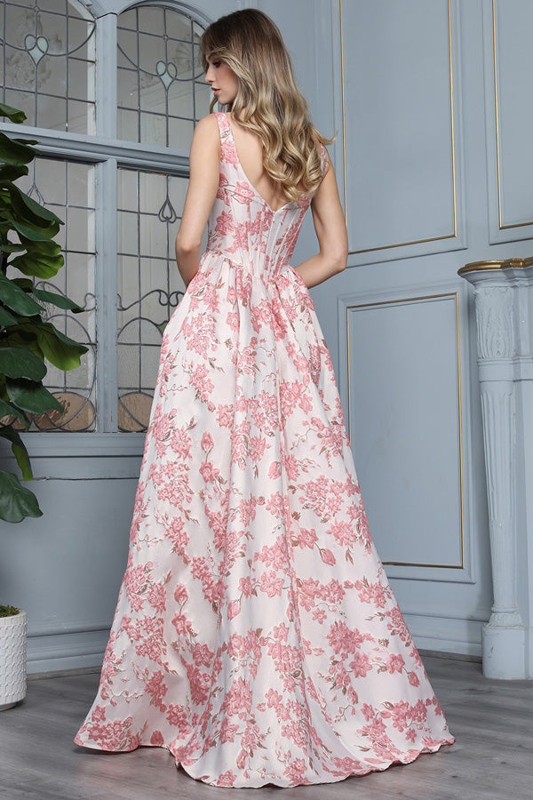 143-396-JACQ_Rose_5354107