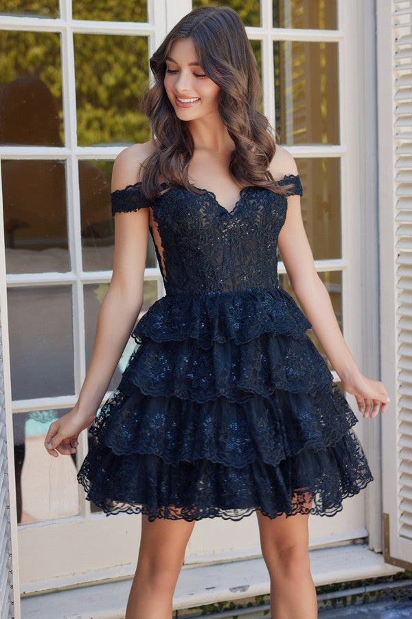 R877-Tier_Black_4896137