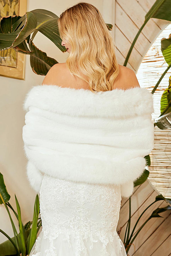P1002-CAPE_White_5083047
