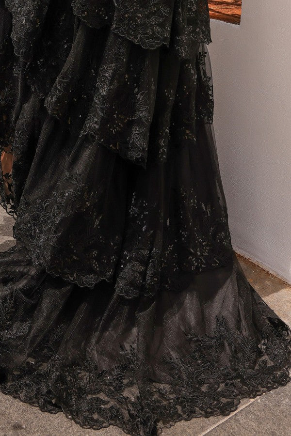 T1335-Tier_Black_4889756