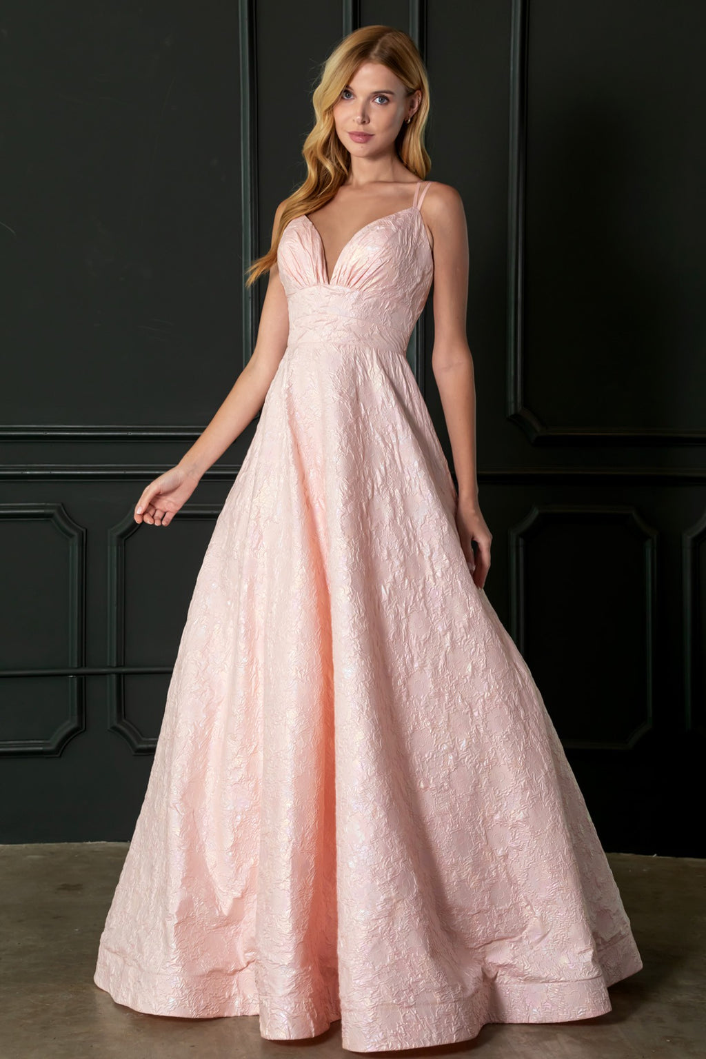 21-CP1517_LightPink_4870427