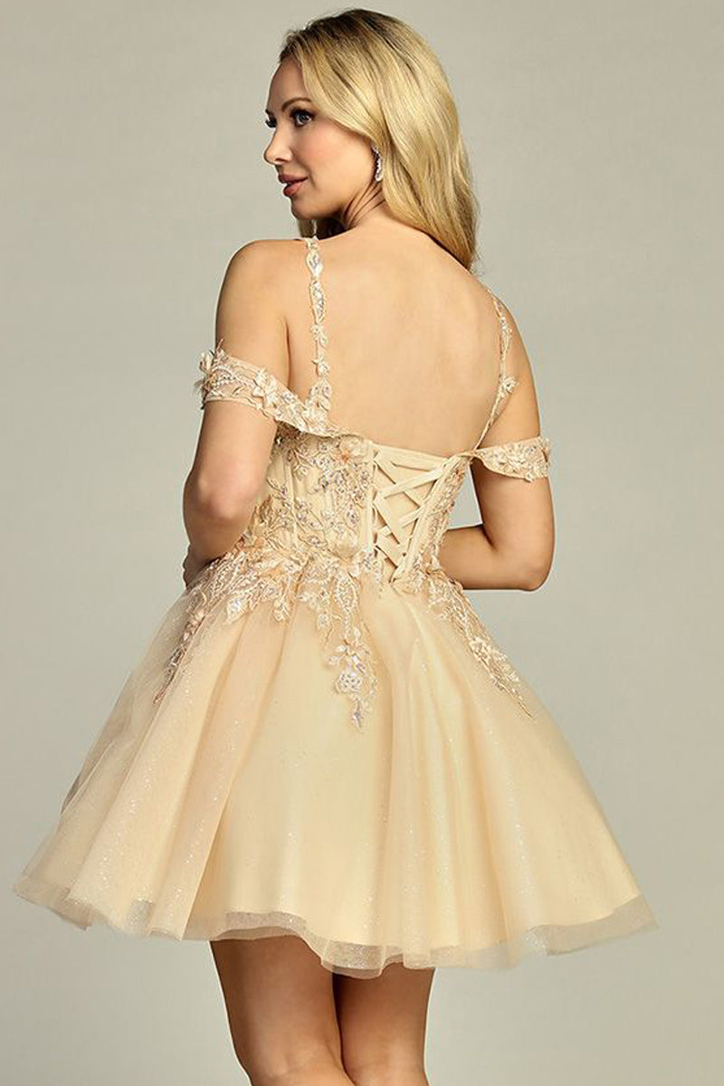 196-286-SHORT_Champagne_5917559