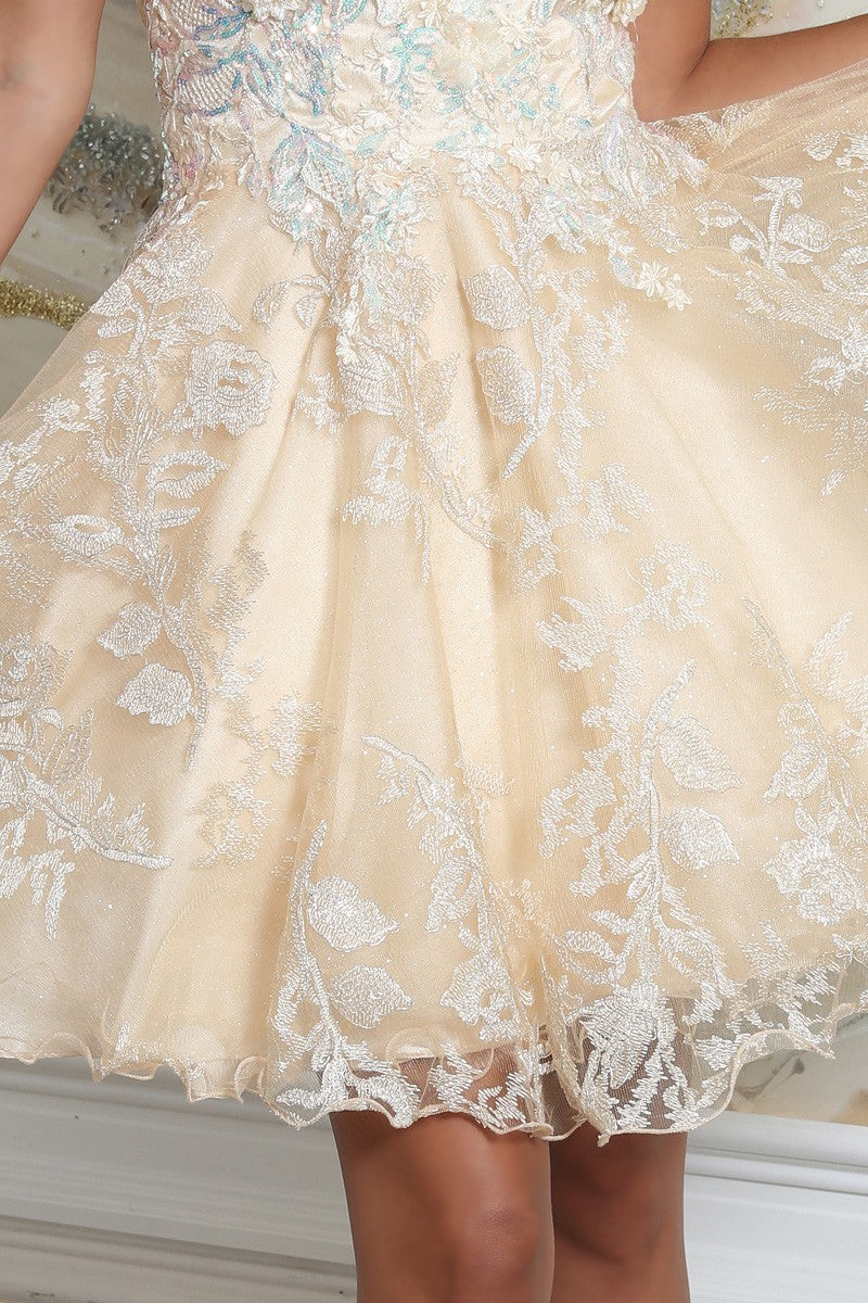MQ2042-20_Champagne_4886306