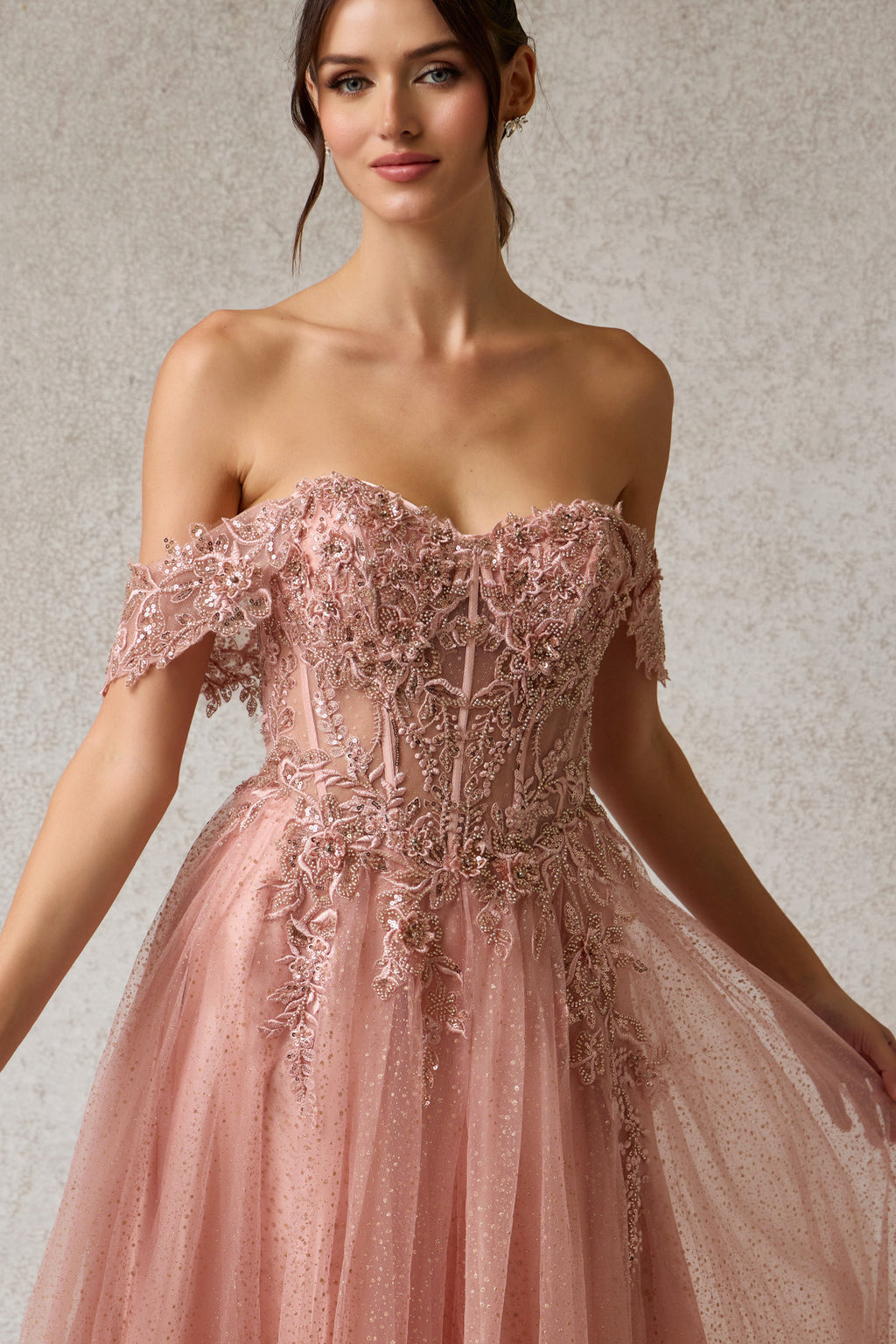 EM5606-LA_Blush_5455693