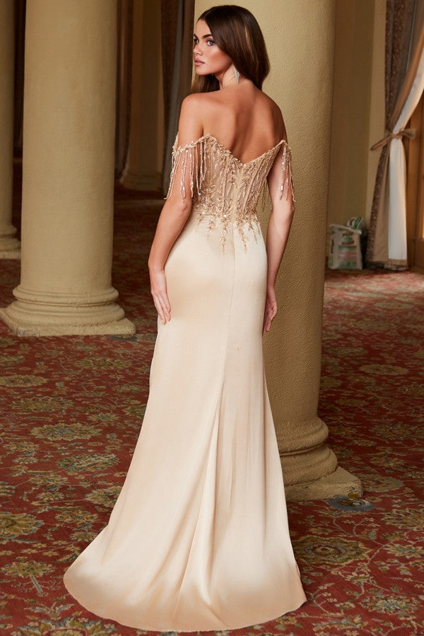 F1571-FRINGE_Gold_4903172