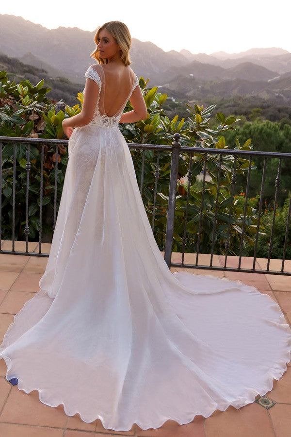 JE995-W-Overskirt_WhiteNude_4911234
