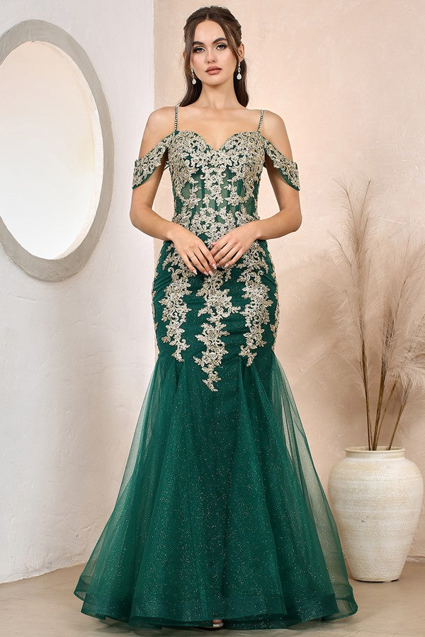 143-156_Emerald_4886065