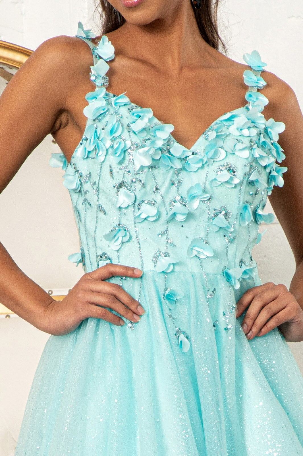 431-999_TiffanyBlue_4866106