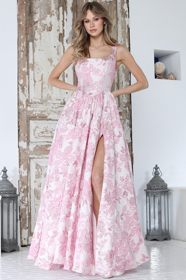 143-379-JACQ_Pink_5352493
