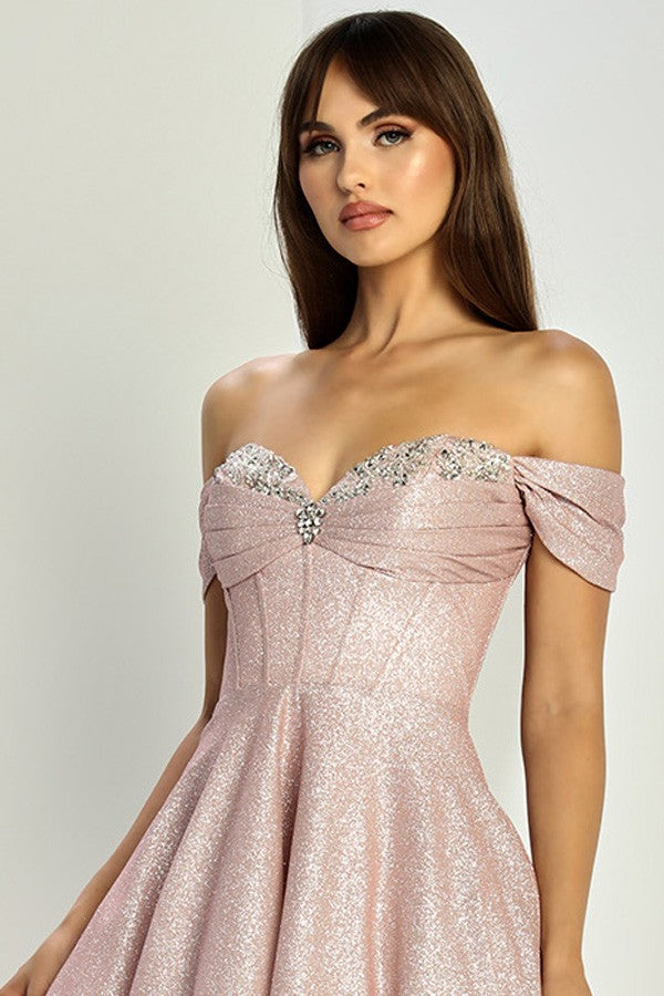 141-079-SHORT_Rose_4909704