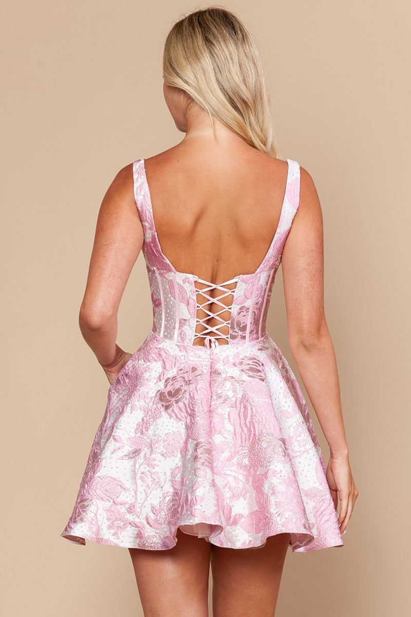 092-6202-JACQ_Rose_5822128
