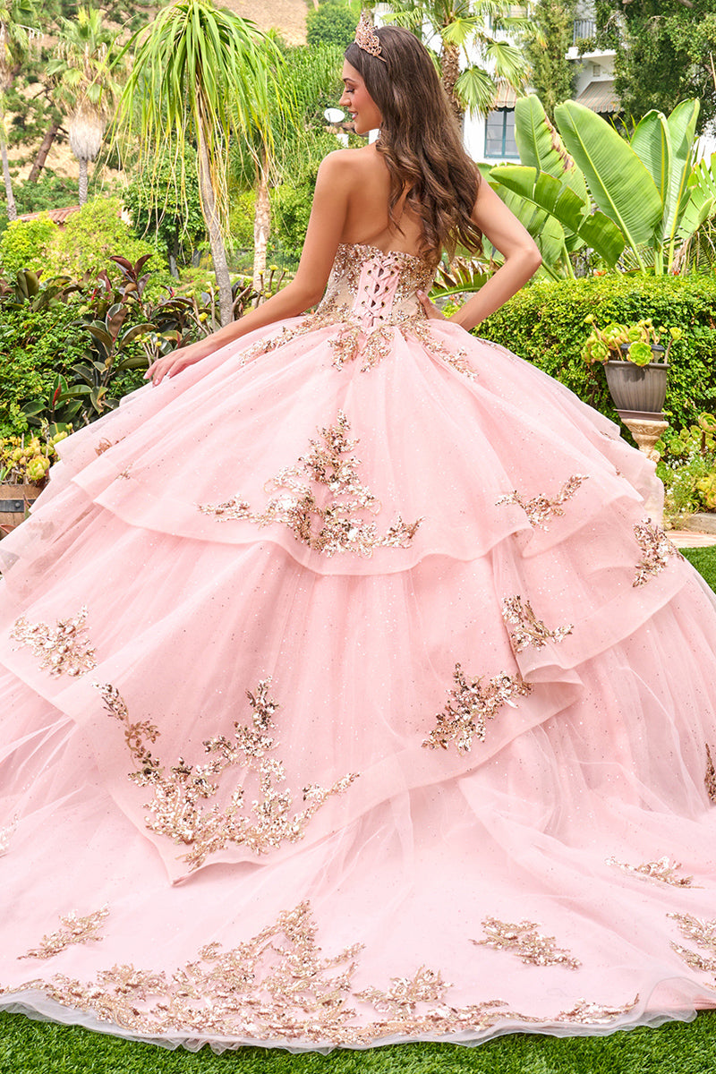 433-724-Q_Blush_5877616