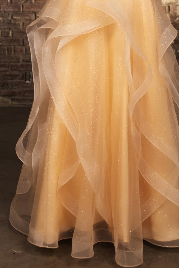 RQ8158-20-Ruffle_Champagne_4901148