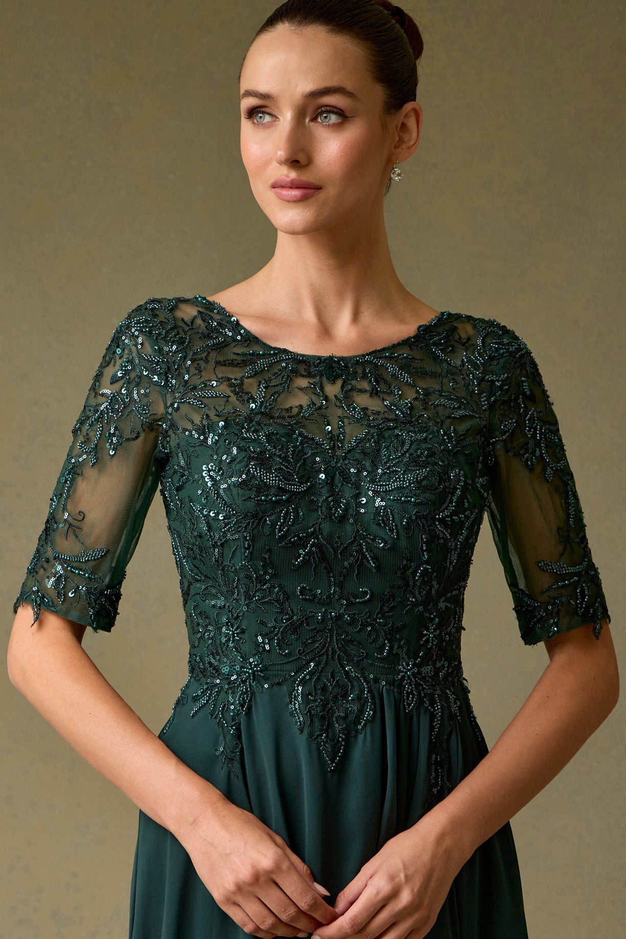 RD2582-MOB_DarkGreen_5829348