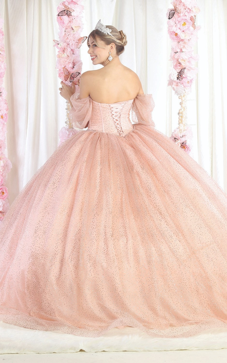 LK209-20_RoseGold_4878819