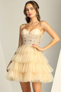 141-062-SHORT_Champagne_4899081